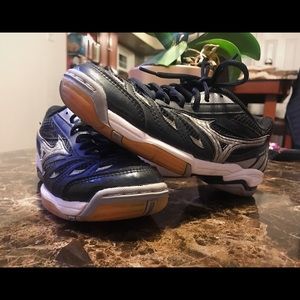 Mizuno Volleyball shoes